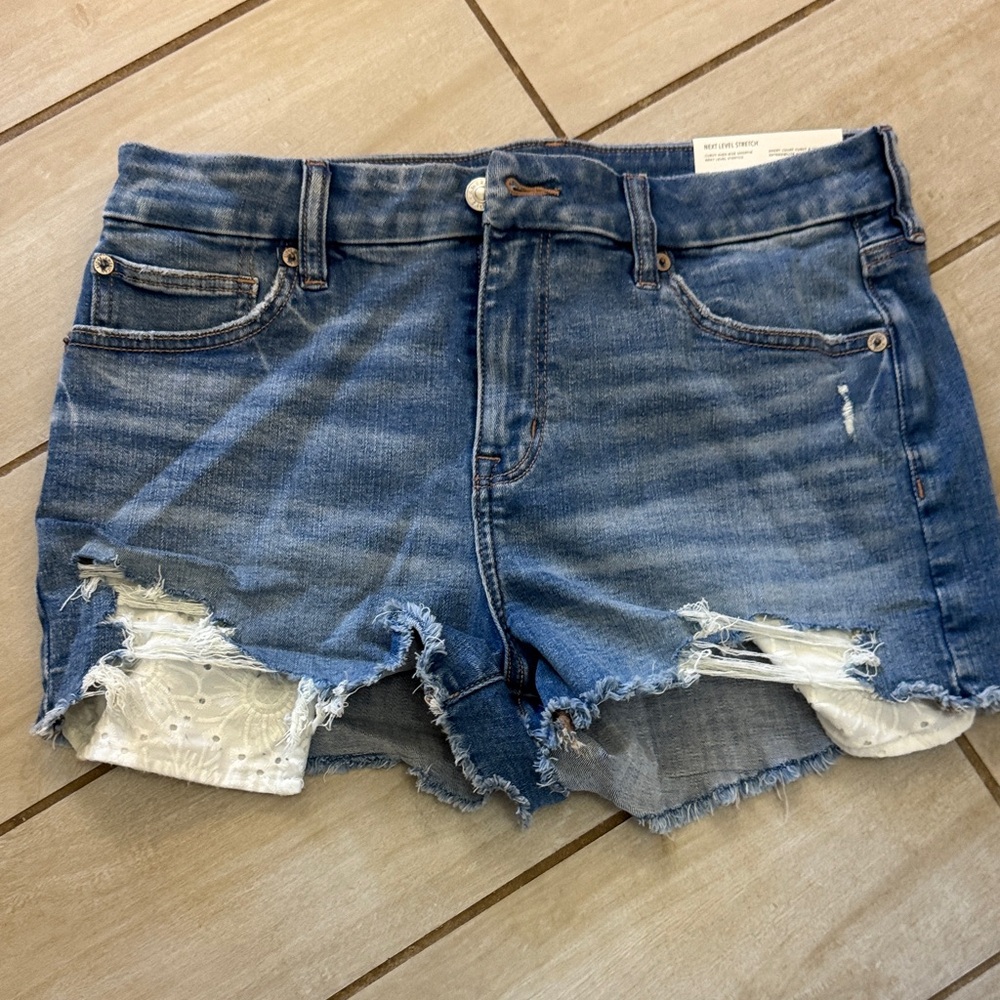 NWT American eagle curvy jean shorts